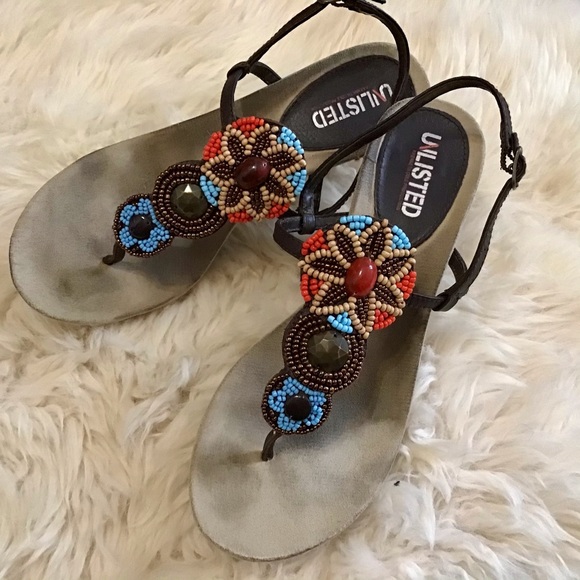 Kenneth Cole Beaded Thong Sandals - Picture 8 of 8